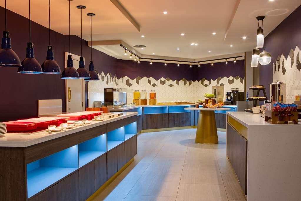 Hotel Doubletree By Hilton London Elstree Borehamwood Esterno foto
