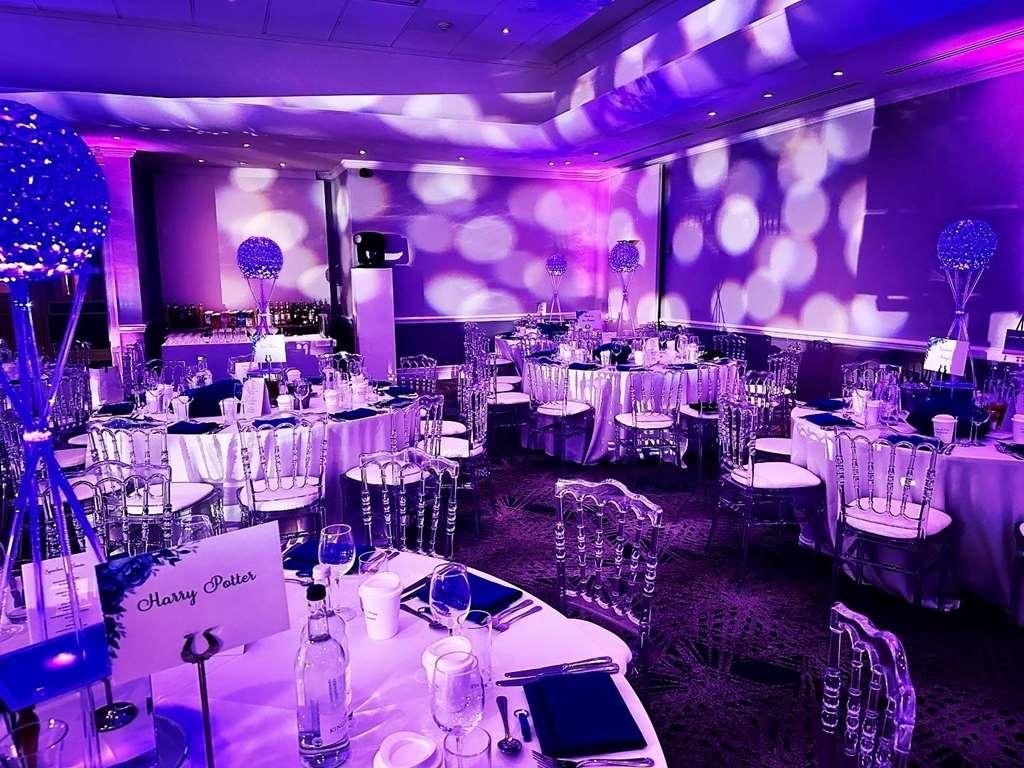 Hotel Doubletree By Hilton London Elstree Borehamwood Servizi foto